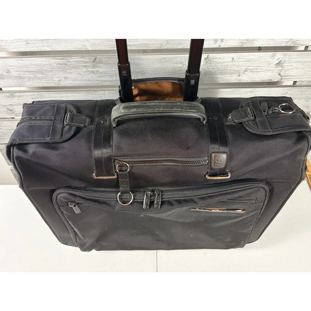 Tumi T-Tech Essential Gear Carry on Garment Bag Suitcase Wheeled 56030D Black